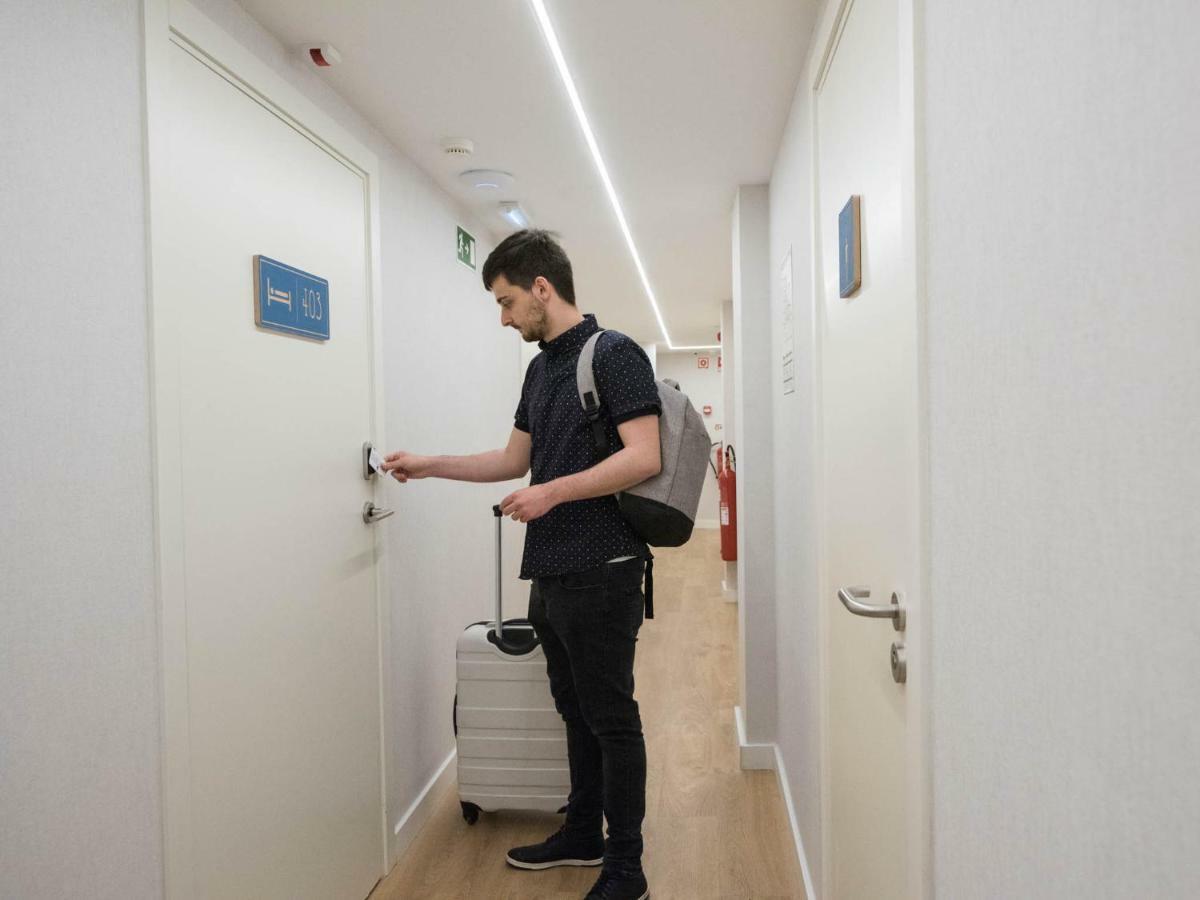 Room00 Albergue